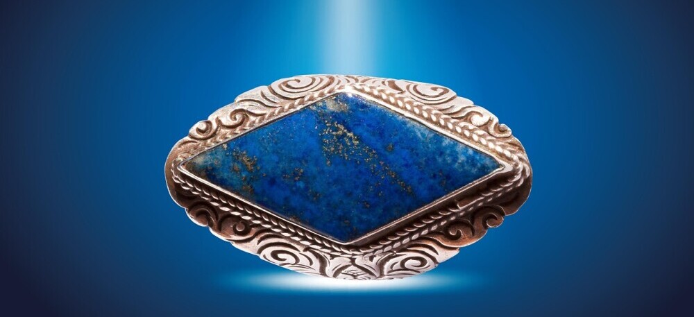 lapiz lazuli stone in jewellery